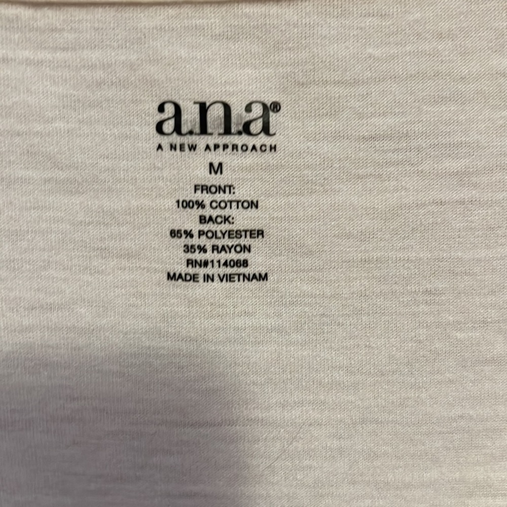 A.N.A. Lace tank top size M - Picture 2 of 4